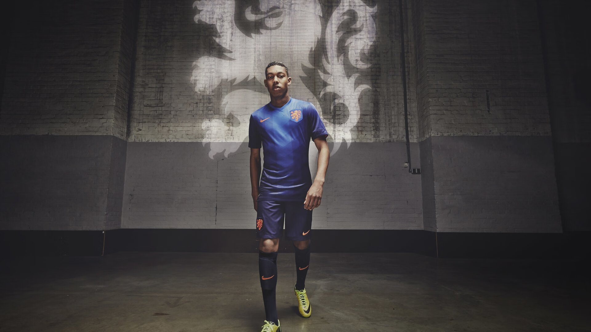 足球比赛天气应对系统通过实战考验，足球比赛天气中止比赛